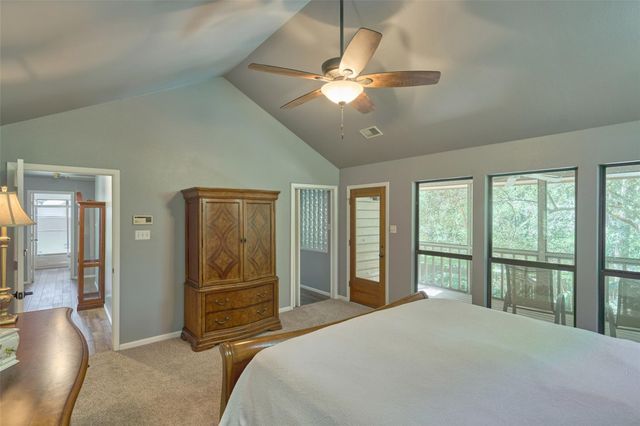 11 Song Sparrow Place, Spring, TX 77381