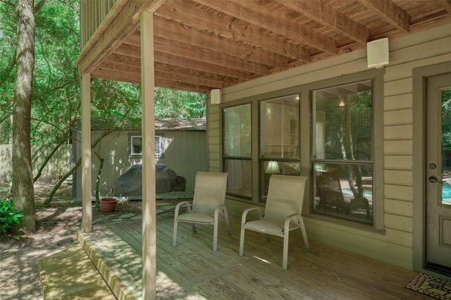 11 Song Sparrow Place, Spring, TX 77381