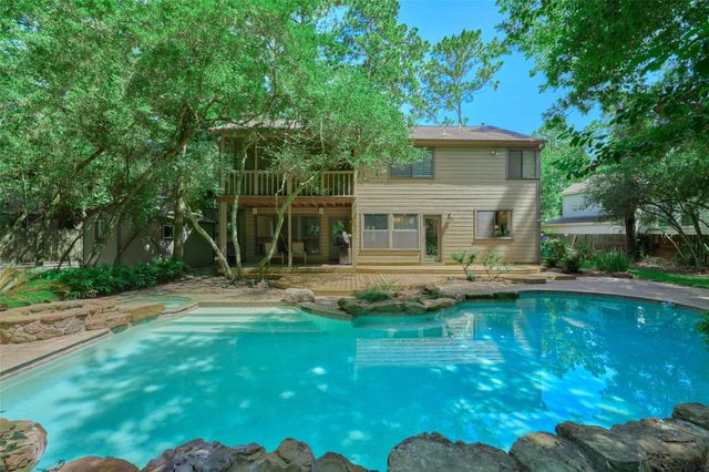 11 Song Sparrow Place, Spring, TX 77381