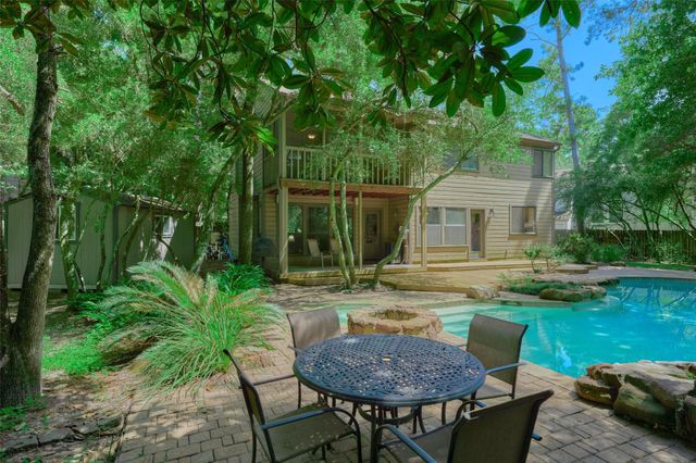 11 Song Sparrow Place, Spring, TX 77381