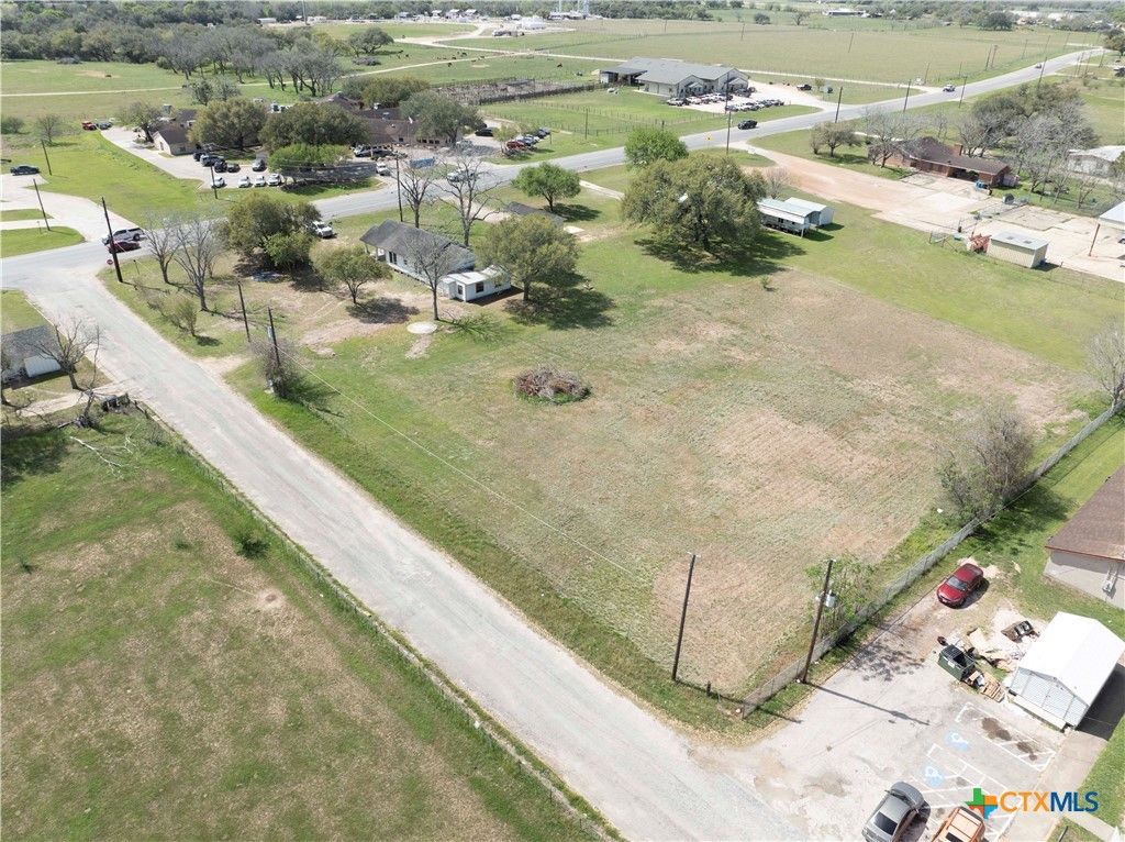 Image 1 of property listing at TBD Donna Drive, Hallettsville, TX 77964