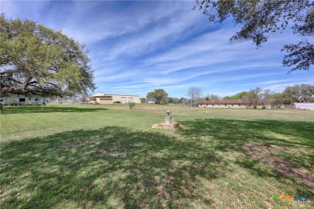 Image 5 of property listing at TBD Donna Drive, Hallettsville, TX 77964