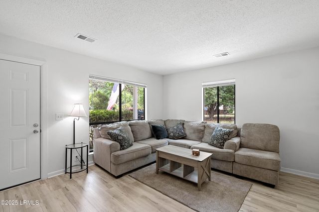 5618 Pulaski Court, Beaufort, SC 29906