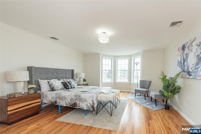 24 Van Pelt, Little Falls, NJ 07424