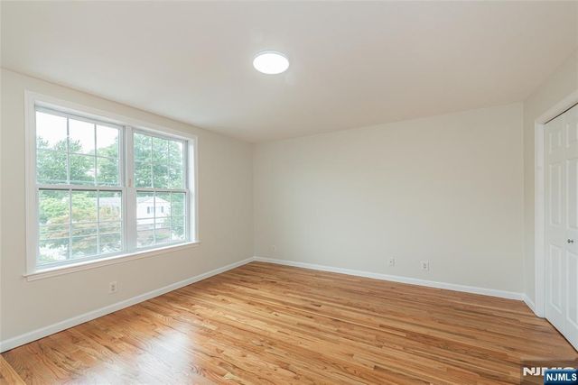24 Van Pelt, Little Falls, NJ 07424