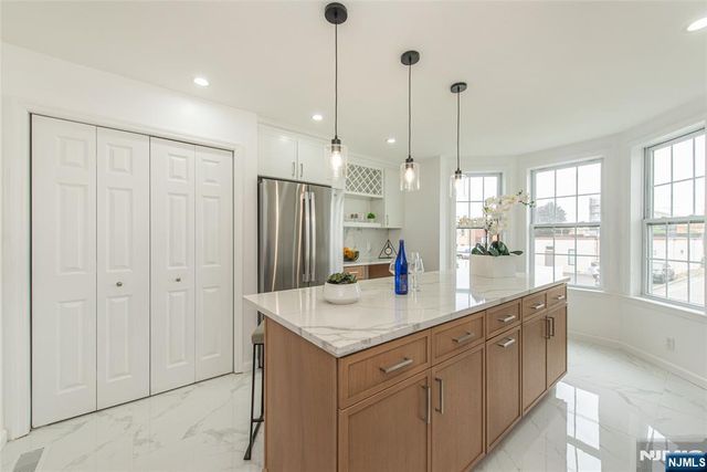 24 Van Pelt, Little Falls, NJ 07424