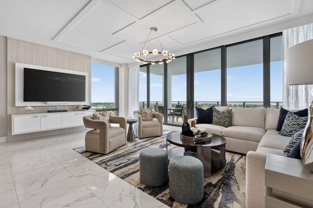 1 Water Club Way 1904, North Palm Beach, FL 33408