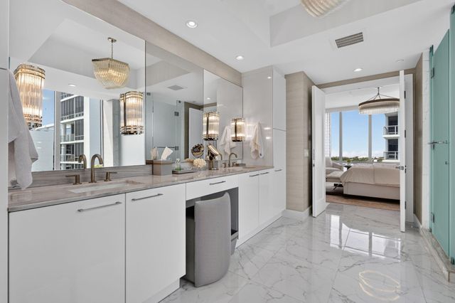 1 Water Club Way 1904, North Palm Beach, FL 33408