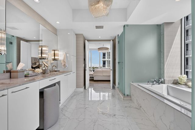 1 Water Club Way 1904, North Palm Beach, FL 33408