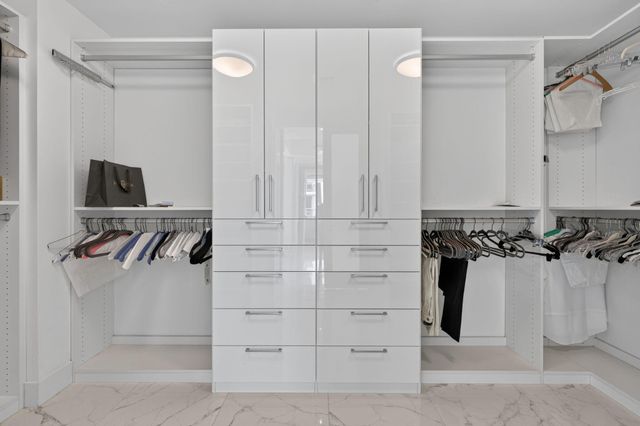 1 Water Club Way 1904, North Palm Beach, FL 33408