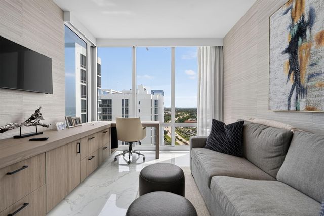 1 Water Club Way 1904, North Palm Beach, FL 33408