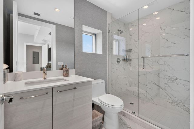 1 Water Club Way 1904, North Palm Beach, FL 33408
