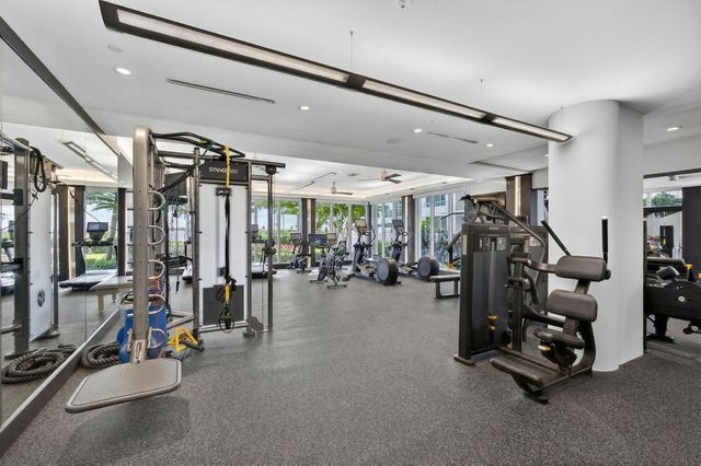 1 Water Club Way 1904, North Palm Beach, FL 33408