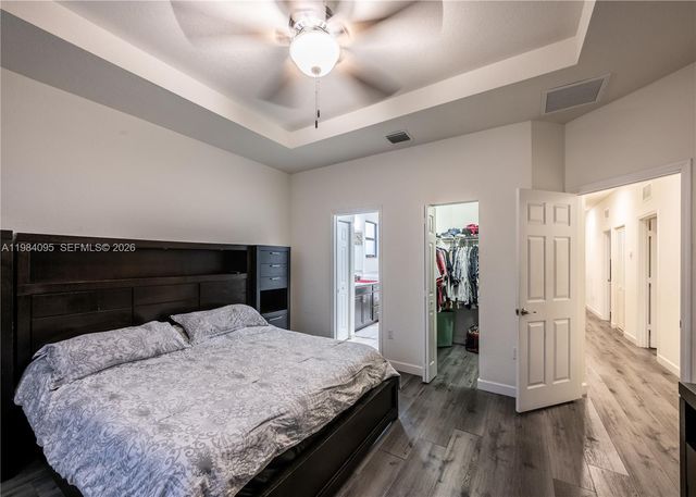 141 NE 24th Ave, Homestead, FL 33033