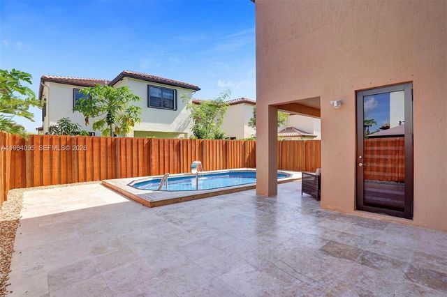 141 NE 24th Ave, Homestead, FL 33033