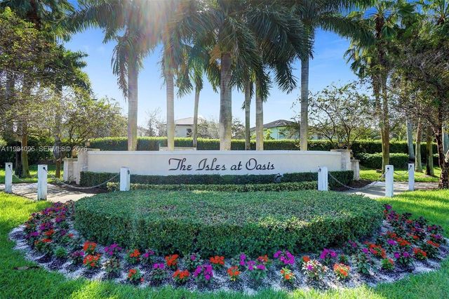 141 NE 24th Ave, Homestead, FL 33033