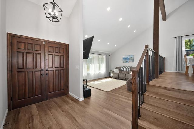 1833 Woodacre Way, Roseville, CA 95661