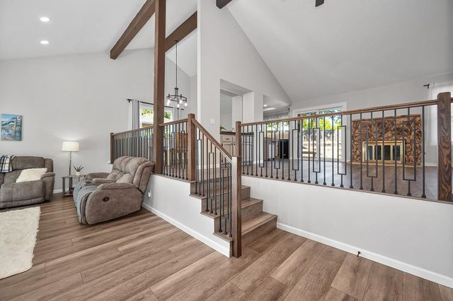 1833 Woodacre Way, Roseville, CA 95661