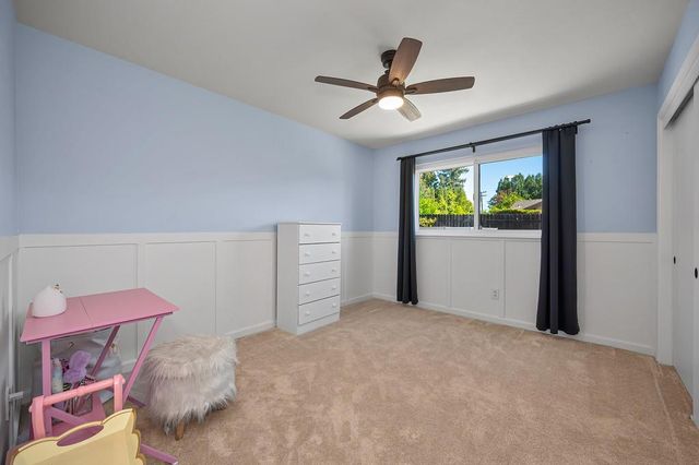 1833 Woodacre Way, Roseville, CA 95661