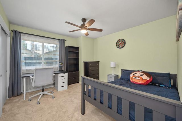 1833 Woodacre Way, Roseville, CA 95661