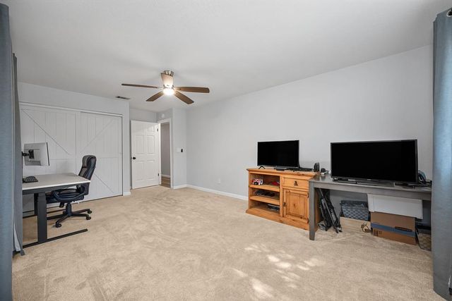 1833 Woodacre Way, Roseville, CA 95661