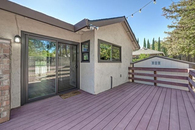 1833 Woodacre Way, Roseville, CA 95661