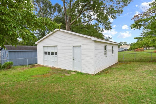 114 Woodbine Terrace, Spartanburg, SC 29301