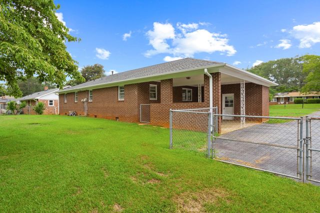 114 Woodbine Terrace, Spartanburg, SC 29301