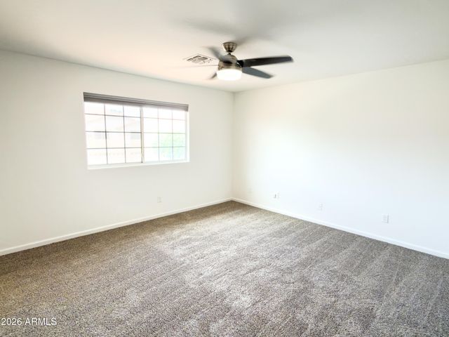 5761 W LARKSPUR Drive, Glendale, AZ 85304