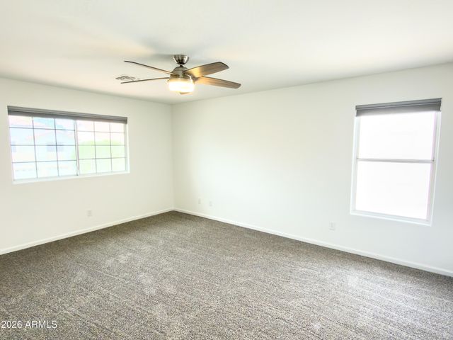 5761 W LARKSPUR Drive, Glendale, AZ 85304