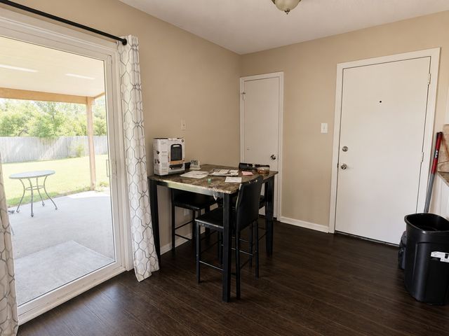 1614 Lee Street, Kaufman, TX 75142
