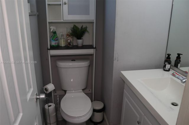 1150 NE 191st Street 37, Miami, FL 33179