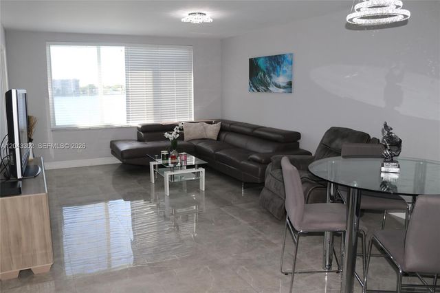 1150 NE 191st Street 37, Miami, FL 33179