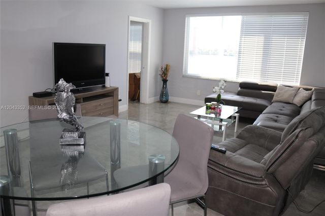 1150 NE 191st Street 37, Miami, FL 33179