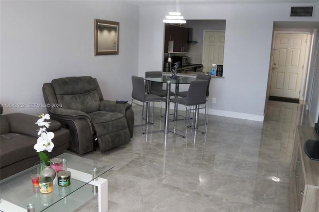 1150 NE 191st Street 37, Miami, FL 33179