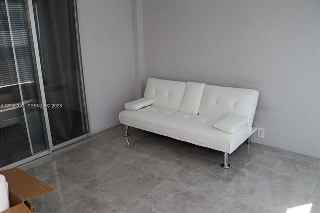 1150 NE 191st Street 37, Miami, FL 33179