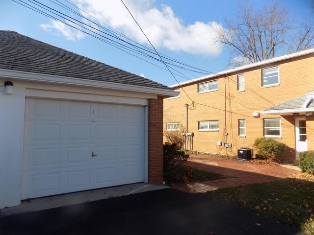 1743 Ardleigh Road, Columbus, OH 43221