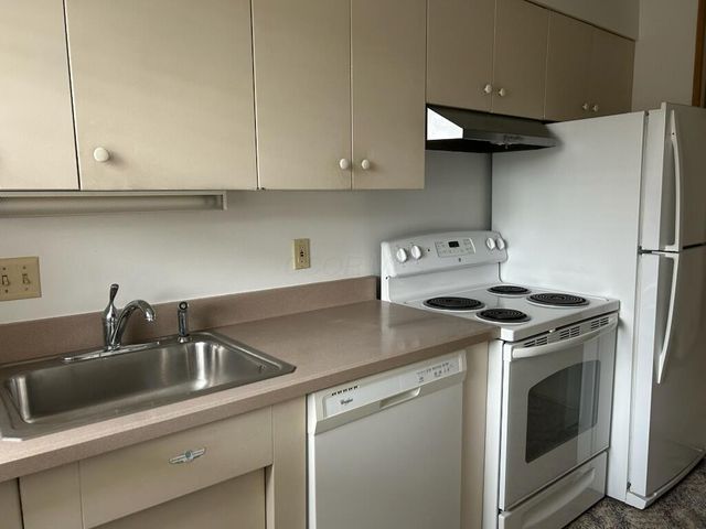 1743 Ardleigh Road, Columbus, OH 43221