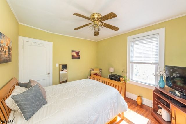 32 Irving St, Montclair Twp., NJ 07042