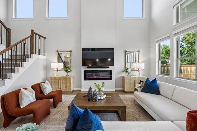 9667 Summit Hills Drive, Frisco, TX 75035