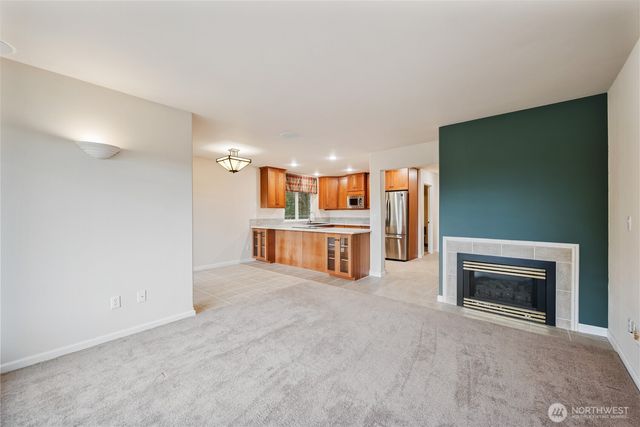 245 W St James Place, Longview, WA 98632