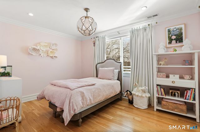 550 Penfield Road, Fairfield, CT 06824