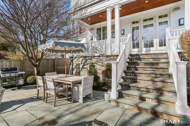 550 Penfield Road, Fairfield, CT 06824