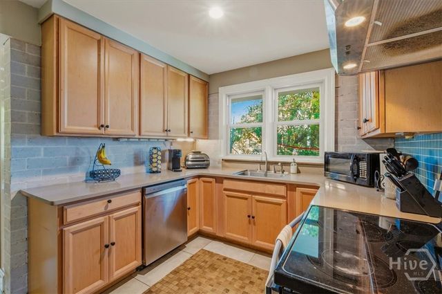 1021 Lanier Boulevard, Brunswick, GA 31520