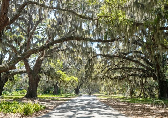 1021 Lanier Boulevard, Brunswick, GA 31520