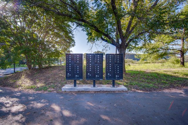 1917 Burkett Court, Cleburne, TX 76033