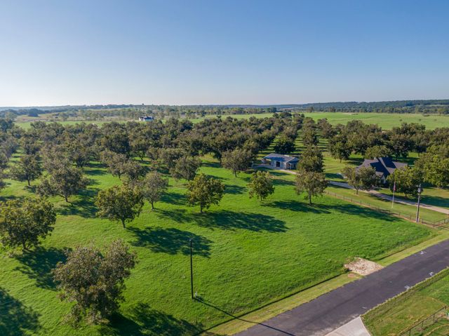 1917 Burkett Court, Cleburne, TX 76033