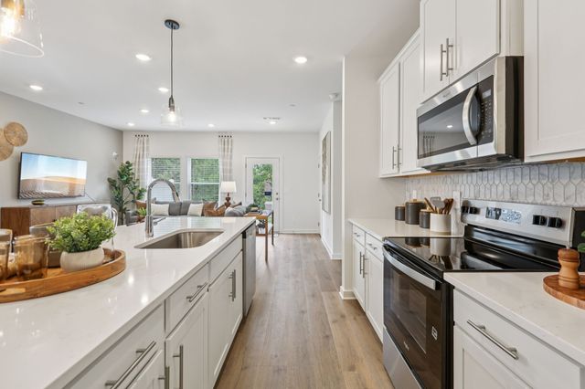 7165 Cedarcrest Lane, Fairview, TN 37062