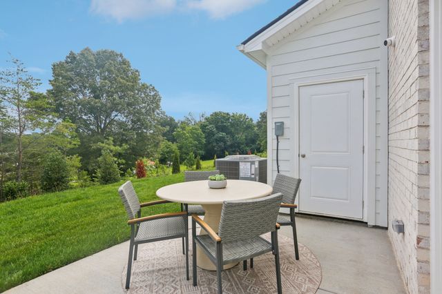 7165 Cedarcrest Lane, Fairview, TN 37062