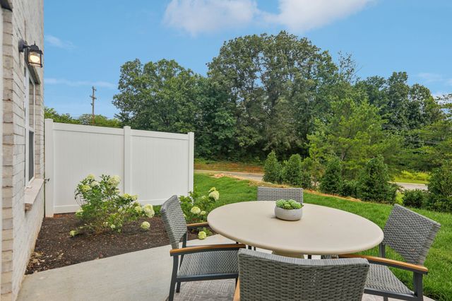 7165 Cedarcrest Lane, Fairview, TN 37062